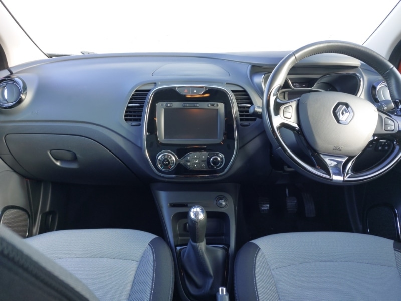 Used Renault Captur 2014 for sale - 77580369: Photo 2