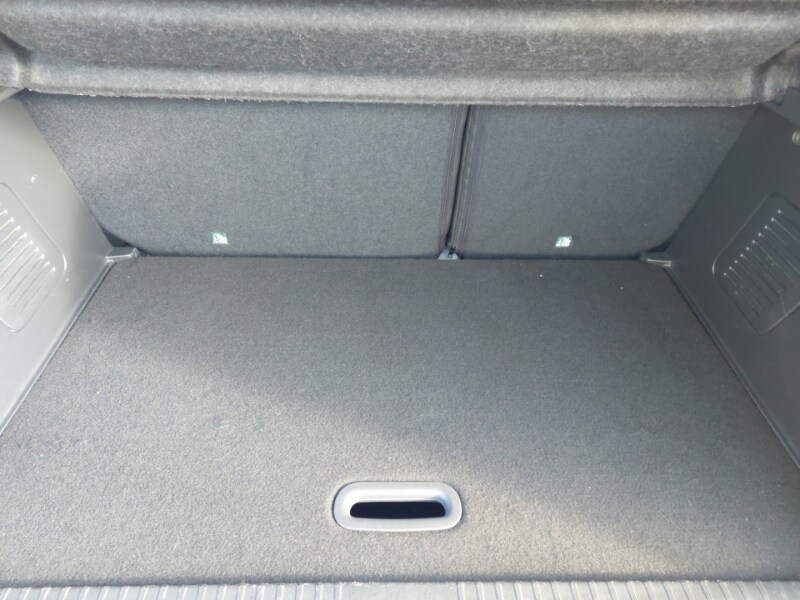 Used Renault Captur 2014 for sale - 77580369: Photo 8