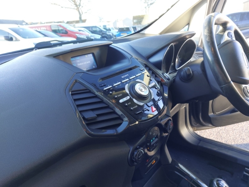 Used Ford Ecosport 2017 for sale - 77234984: Photo 16