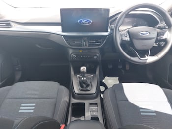 Used Ford Focus 2023 for sale - 78885142: Photo
