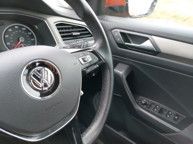 Used Volkswagen T-Roc 2020 for sale - 76498210: Photo 10