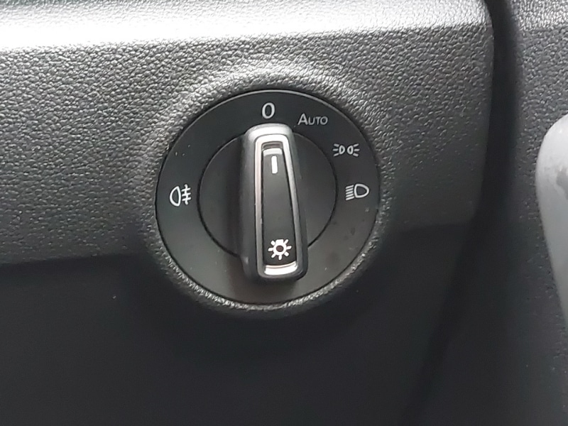 Used Volkswagen T-Roc 2020 for sale - 76498210: Photo 16