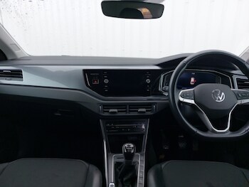 Used Volkswagen Taigo 2024 for sale - 77663979: Photo