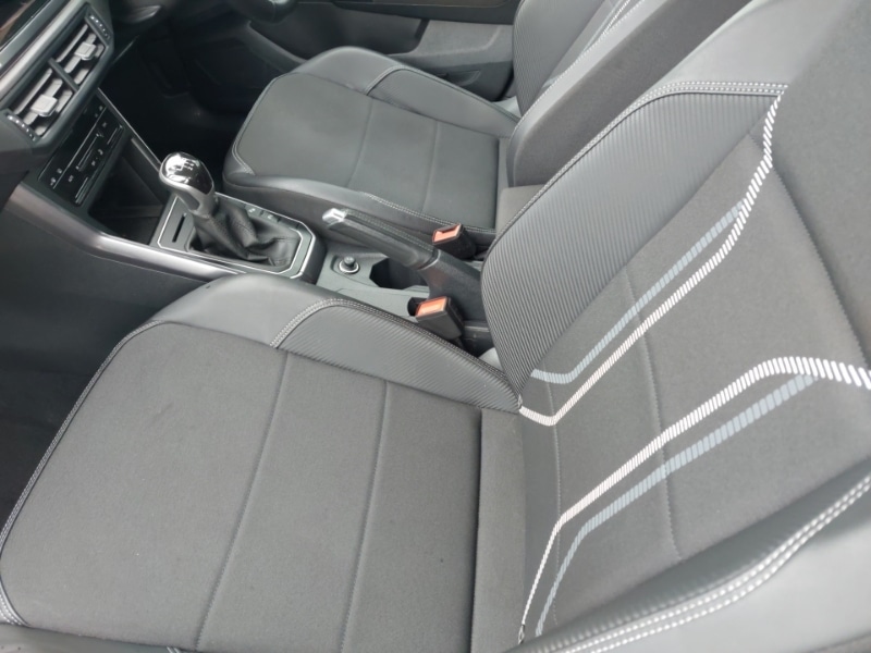 Used Volkswagen Taigo 2024 for sale - 77663979: Photo 5