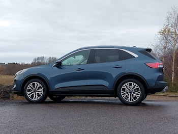 Used Ford Kuga 2023 for sale - 77035036: Photo