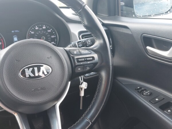 Used Kia Rio 2017 for sale - 76071077: Photo 11