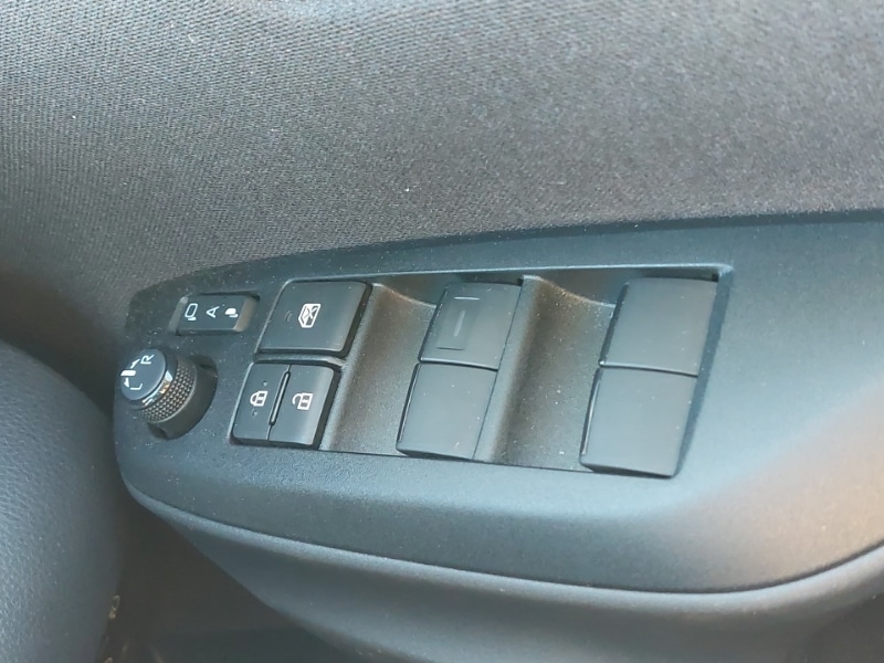 Used Toyota Yaris Cross 2023 for sale - 76343664: Photo 13