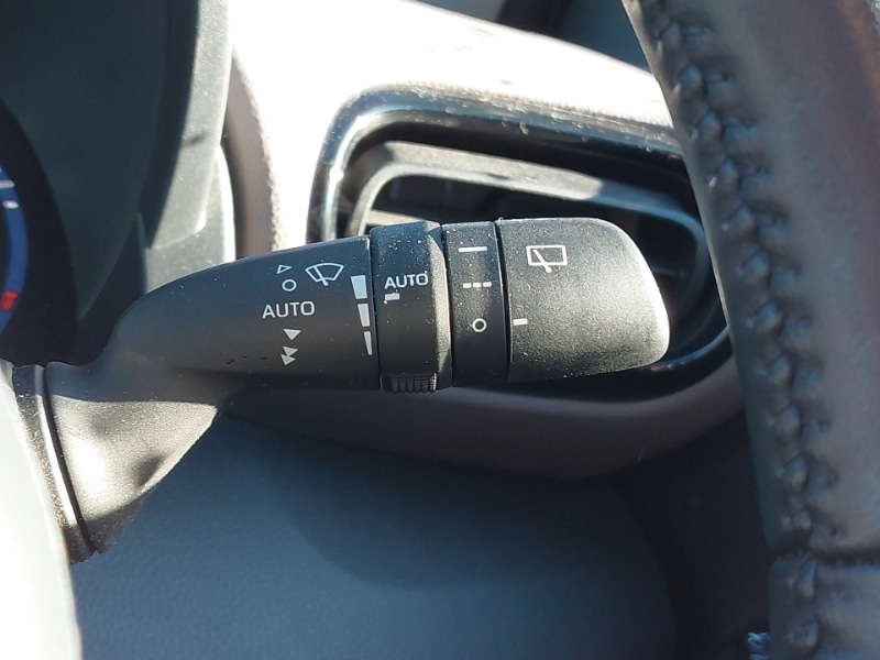Used Toyota Yaris Cross 2023 for sale - 76343664: Photo 17