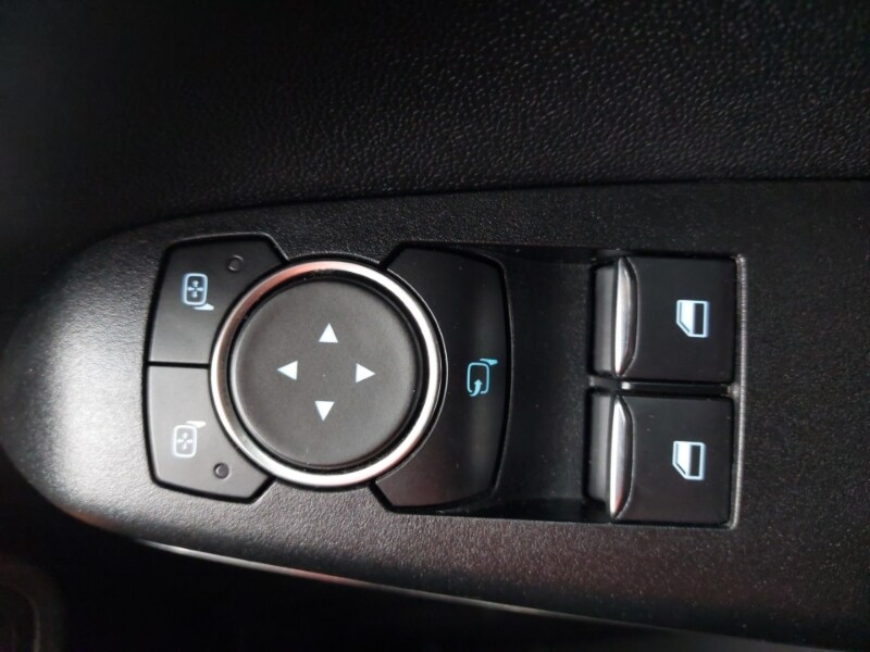 Used Ford Fiesta 2017 for sale - 77663981: Photo 12