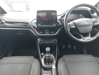 Used Ford Fiesta 2017 for sale - 77663981: Photo