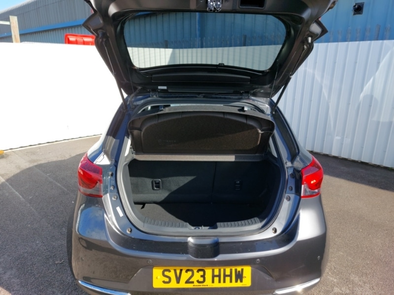 Used Mazda Mazda2 2023 for sale - 78164349: Photo 8