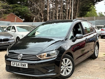 Used Volkswagen Golf SV 2014 for sale - 79288001: Photo