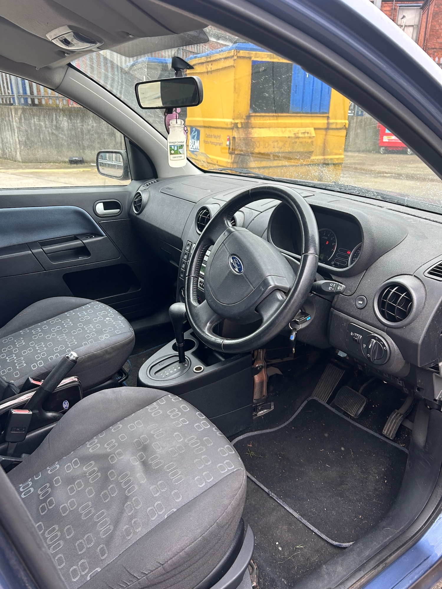 Used Ford Fusion 2005 for sale - 77781306: Photo 12