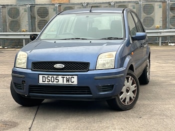 Used Ford Fusion 2005 for sale - 77781306: Photo