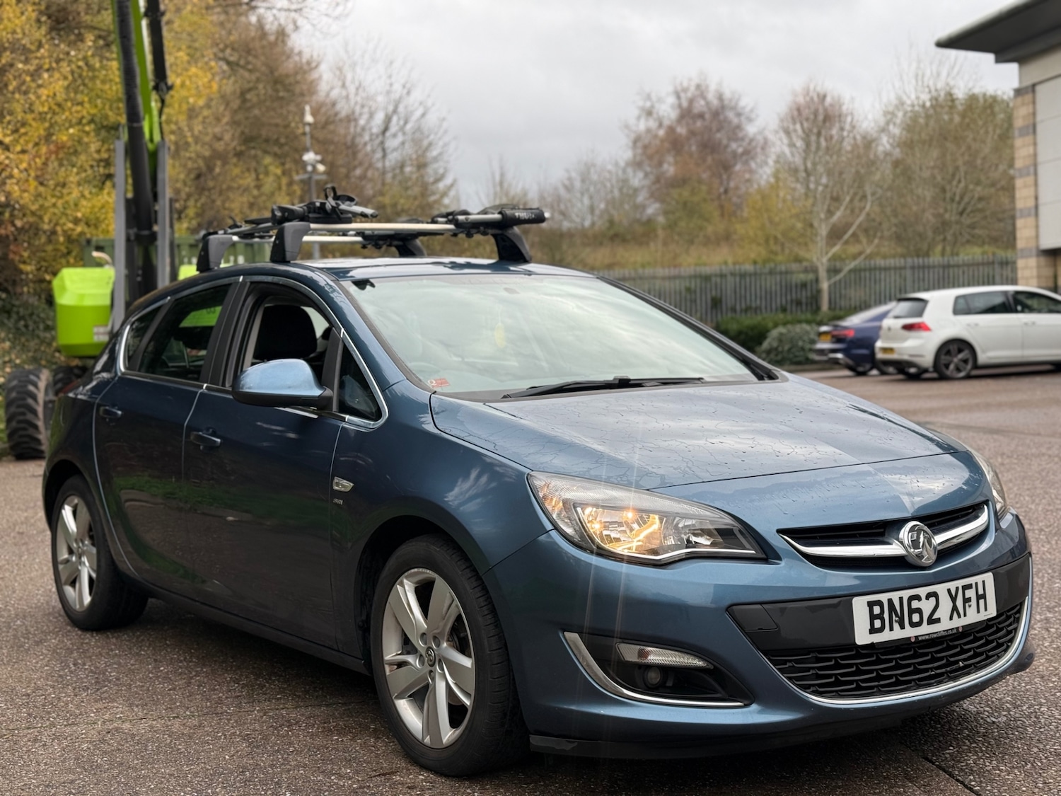 Used Vauxhall Astra 2012 for sale - 76555333: Photo 4