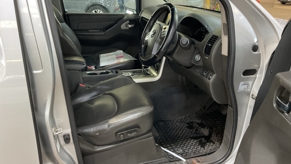 Used Nissan Navara 2012 for sale - 78219249: Photo 7