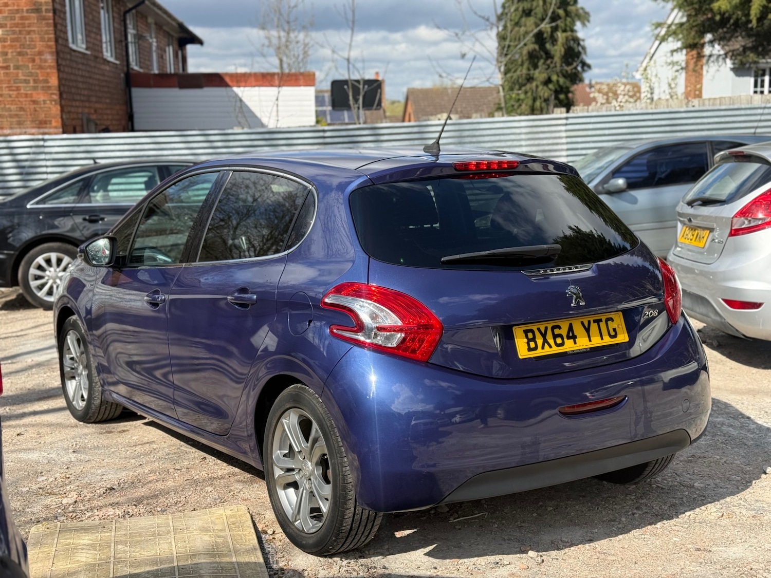 Used Peugeot 208 2014 for sale - 78134919: Photo 7