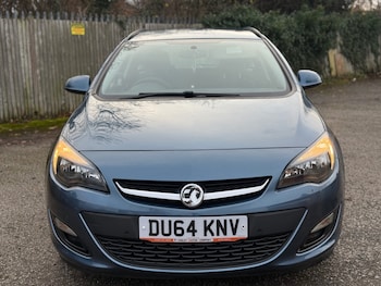 Used Vauxhall Astra 2014 for sale - 76860795: Photo