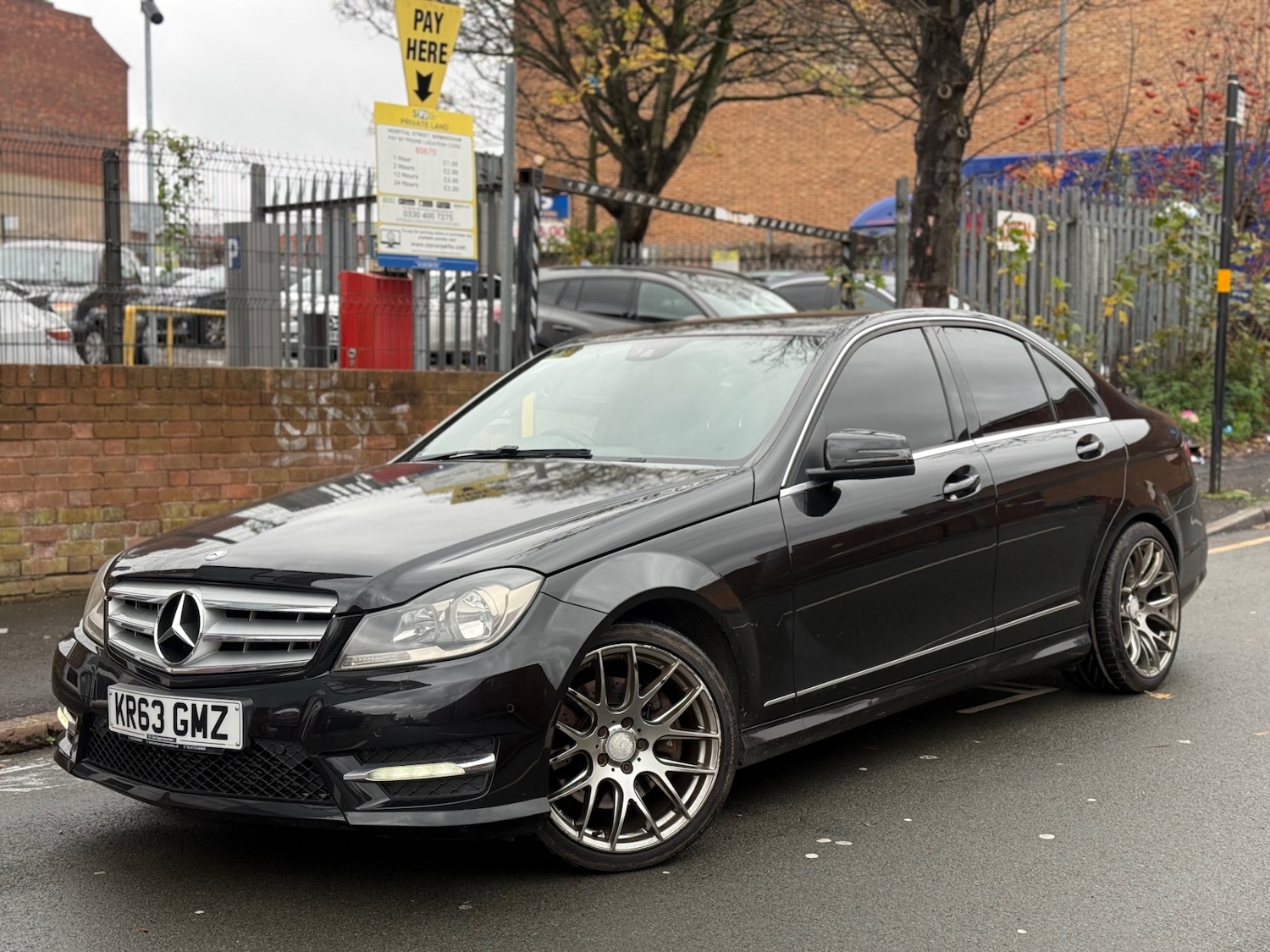 Used Mercedes-Benz C Class 2013 for sale - 76555350: Photo 1