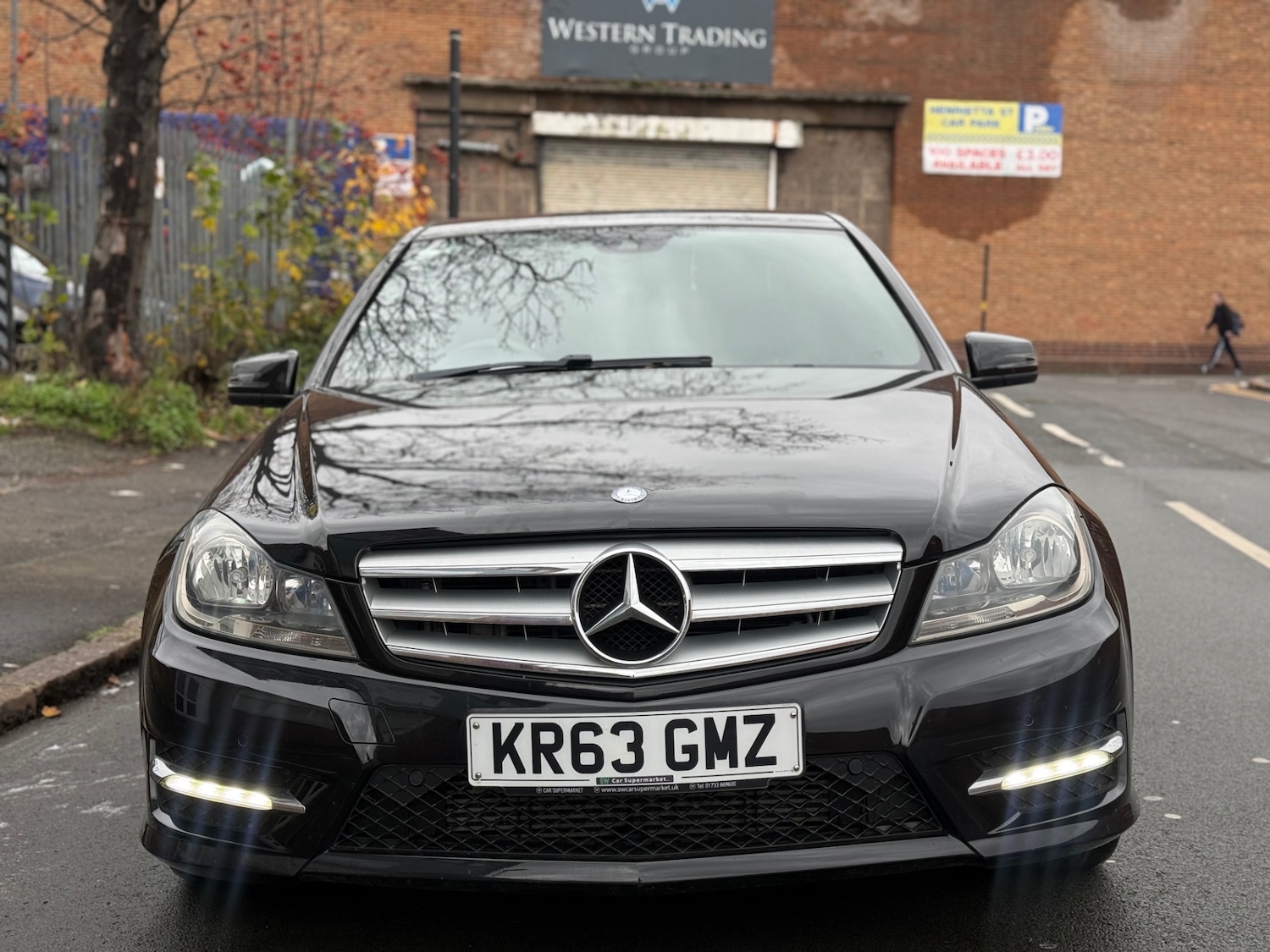Used Mercedes-Benz C Class 2013 for sale - 76555350: Photo 3