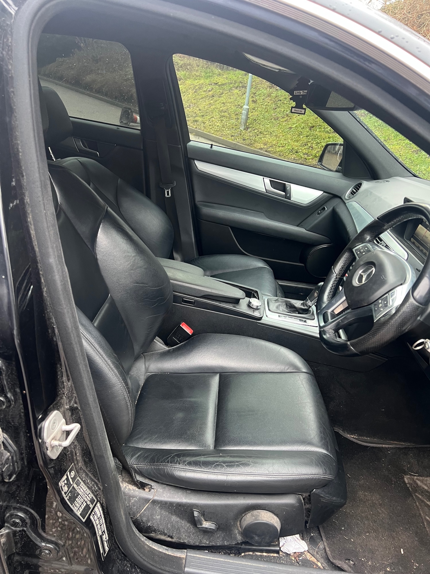 Used Mercedes-Benz C Class 2013 for sale - 76555350: Photo 8