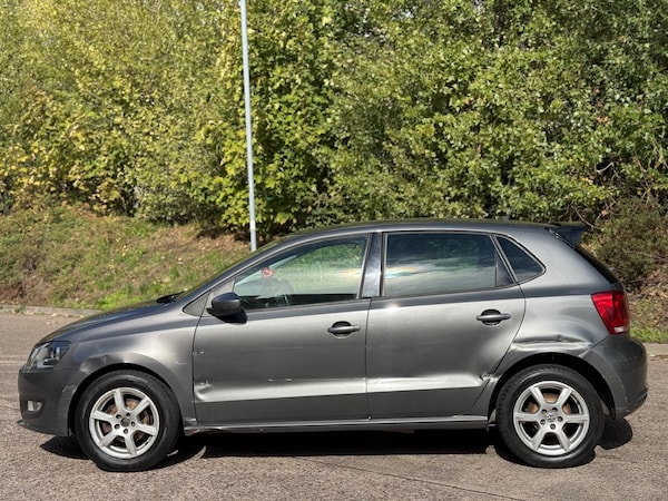 Used Volkswagen Polo 2011 for sale - 76063992: Photo 5