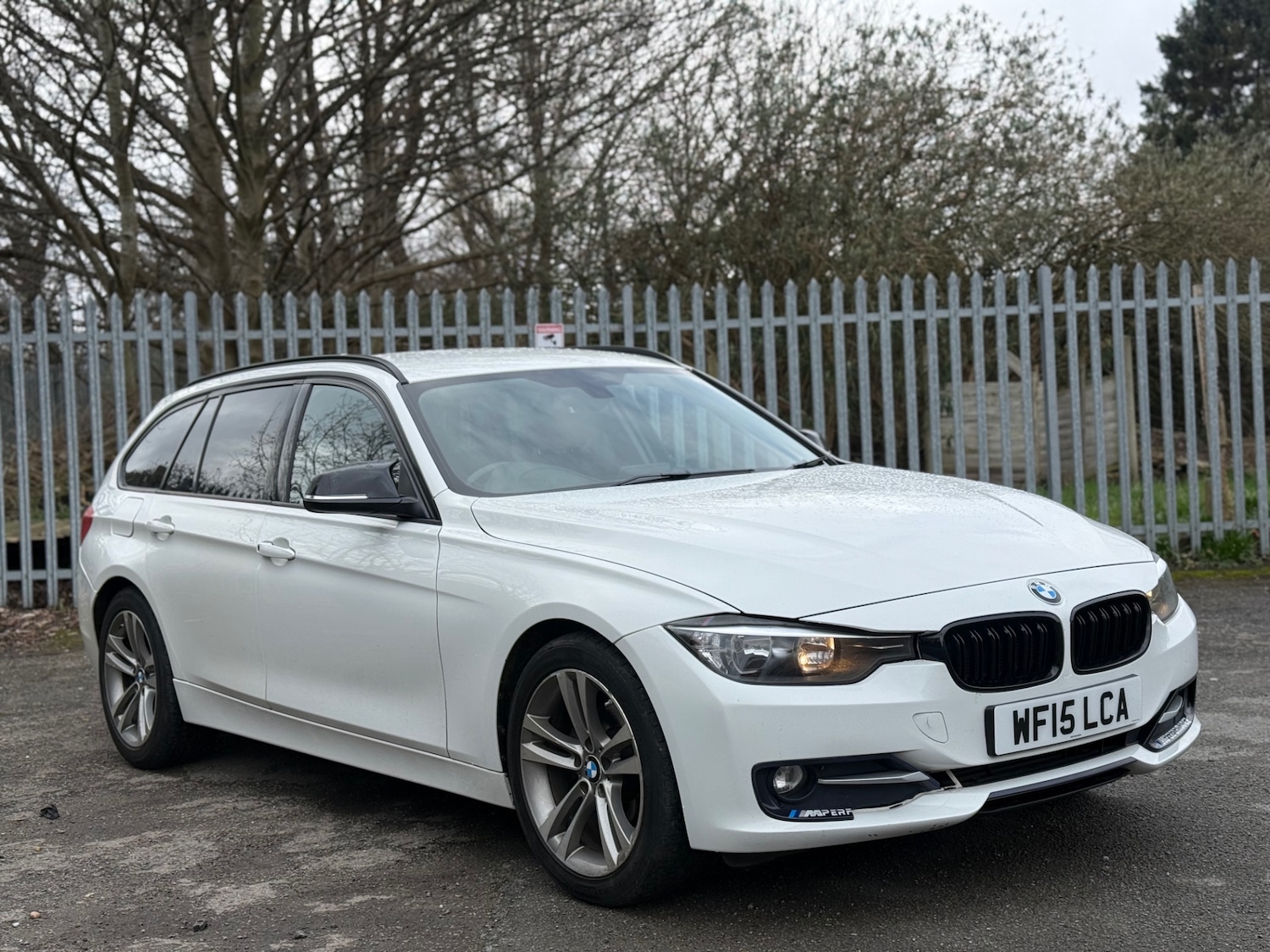 Used BMW 3 Series 2015 for sale - 77632616: Photo 4
