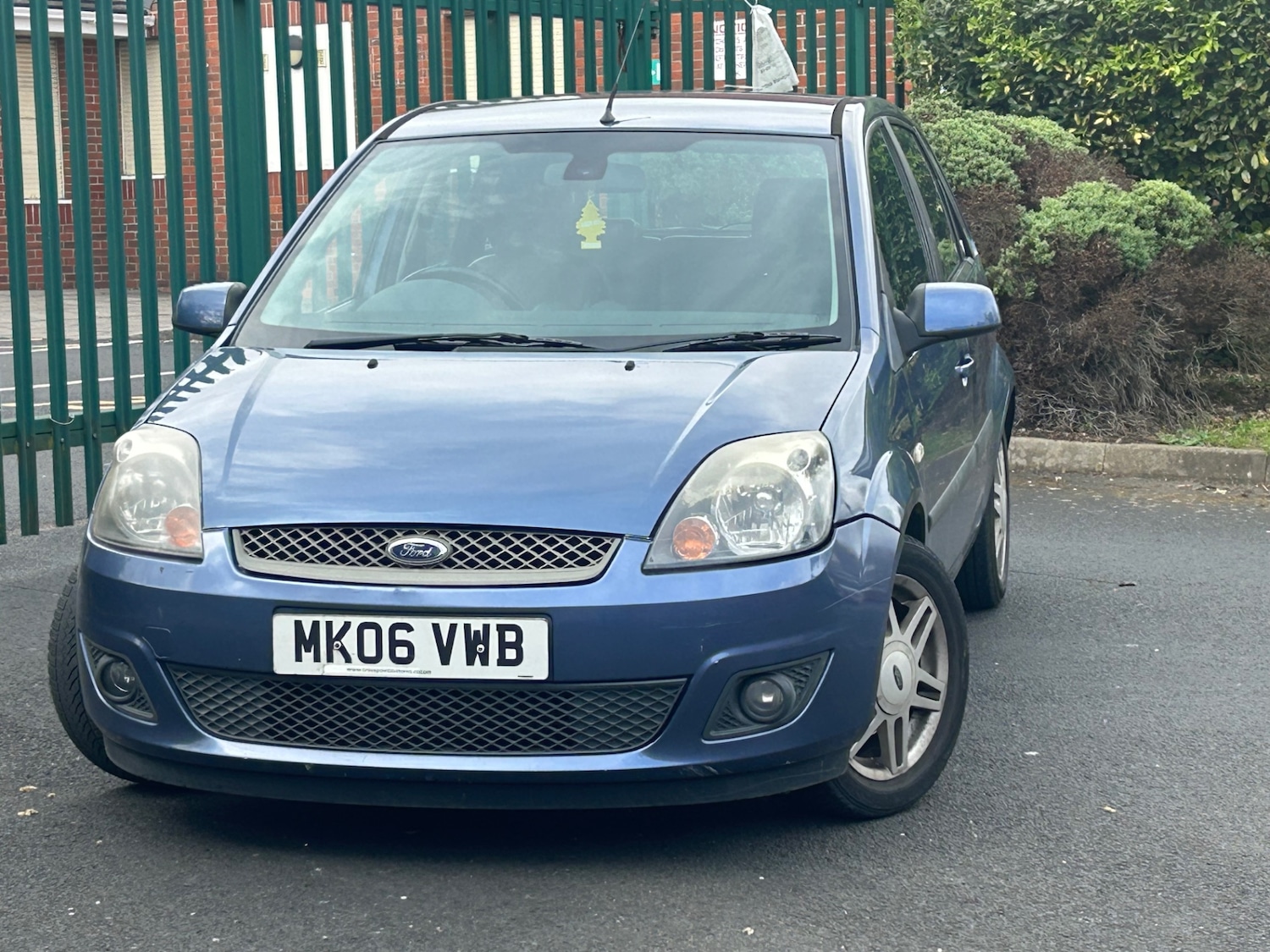 Used Ford Fiesta 2006 for sale - 78123065: Photo 2