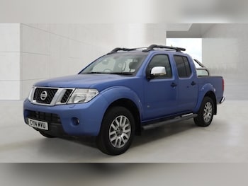 Used Nissan Navara 2014 for sale - 79130145: Photo