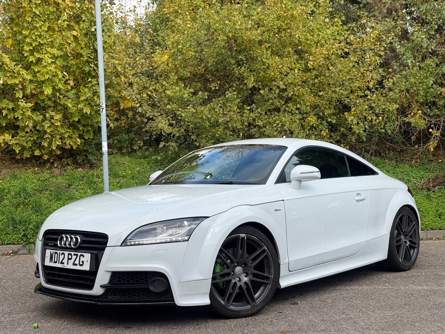 Used Audi TT 2012 for sale - 76413349: Photo 2