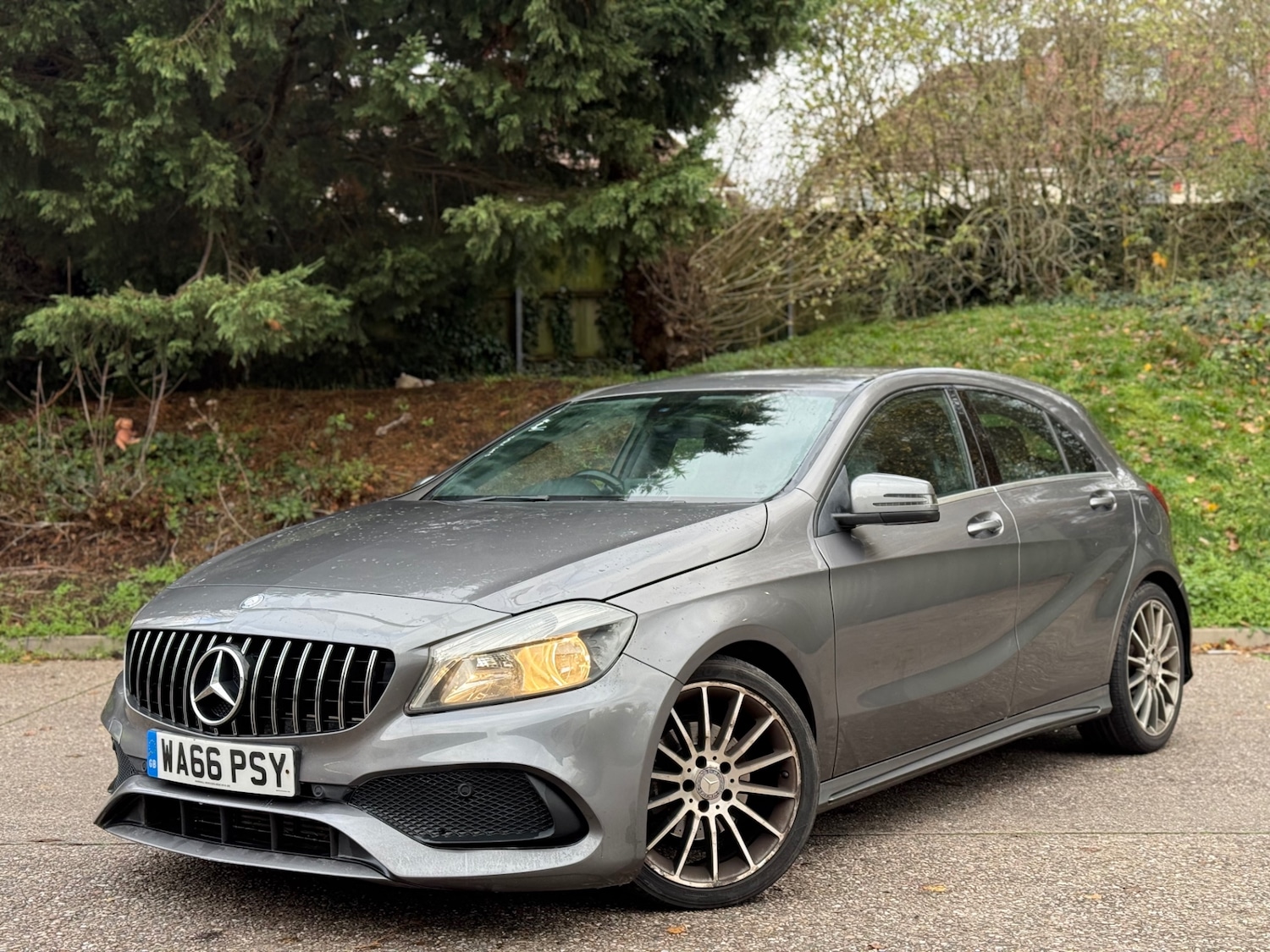 Used Mercedes-Benz A-Class 2016 for sale - 76596117: Photo 2