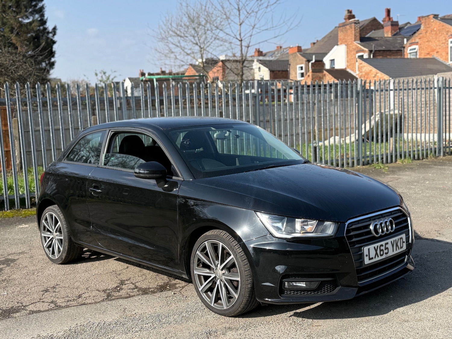 Used Audi A1 2015 for sale - 77760694: Photo 3