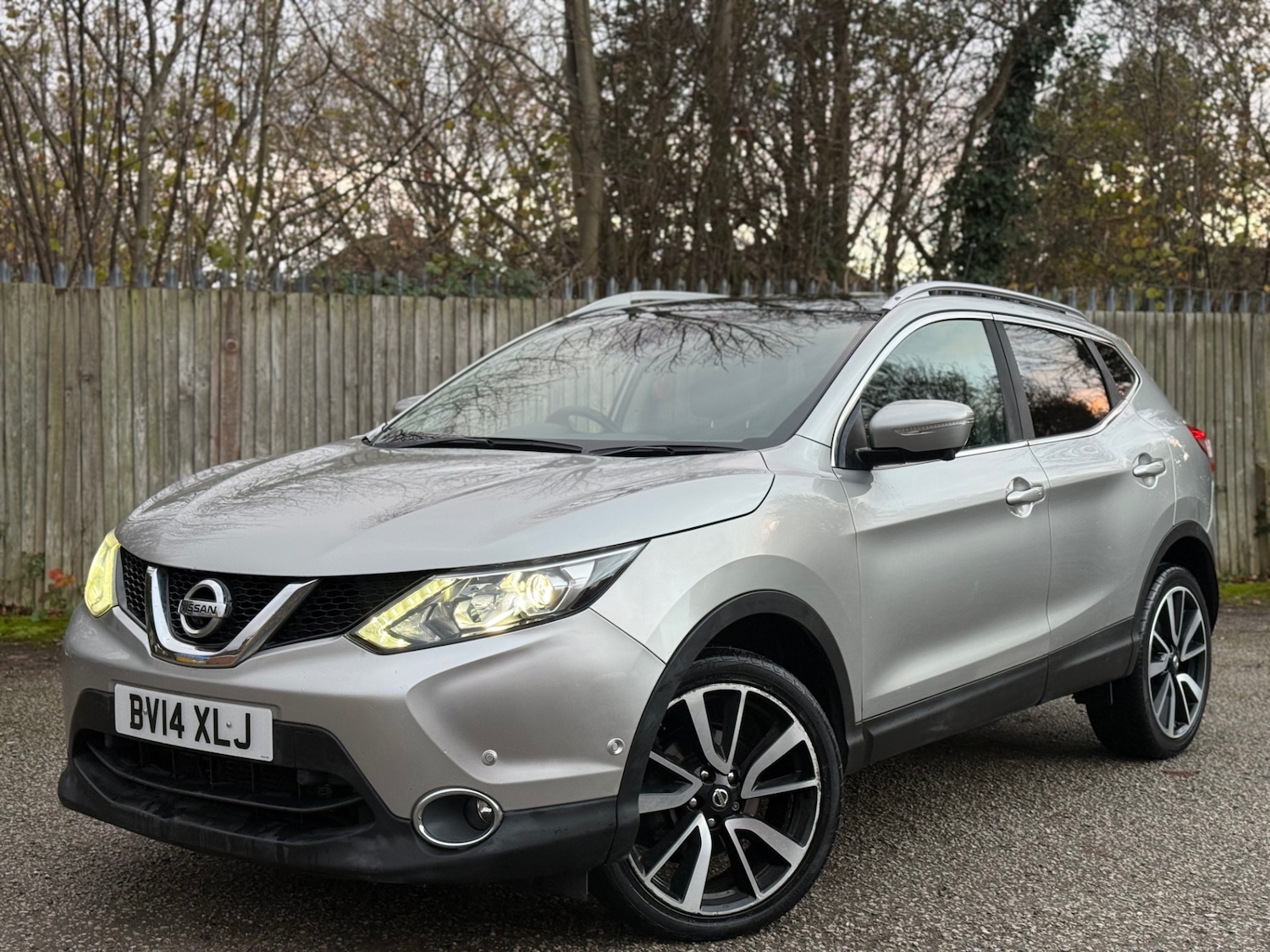 Used Nissan Qashqai 2014 for sale - 76684444: Photo 2