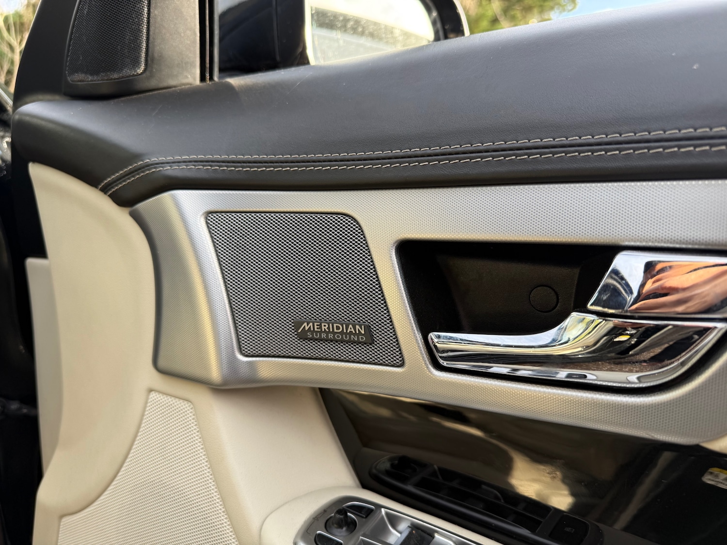 Used Jaguar XF 2014 for sale - 76571954: Photo 13