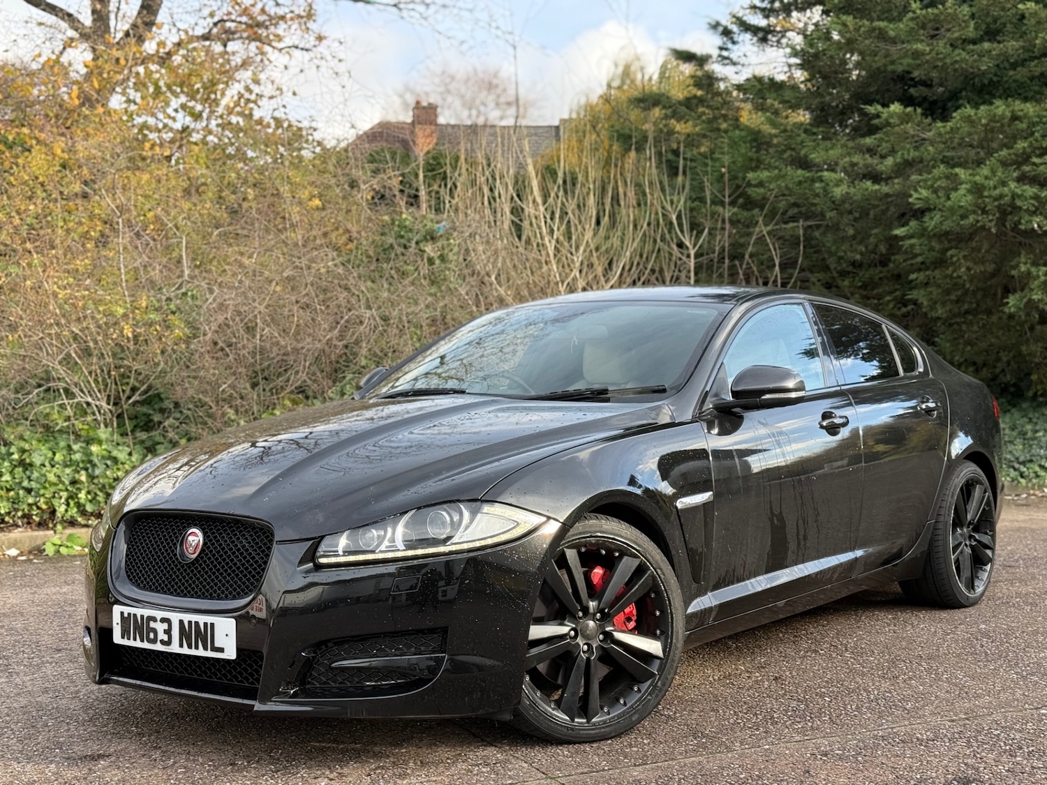 Used Jaguar XF 2014 for sale - 76571954: Photo 2