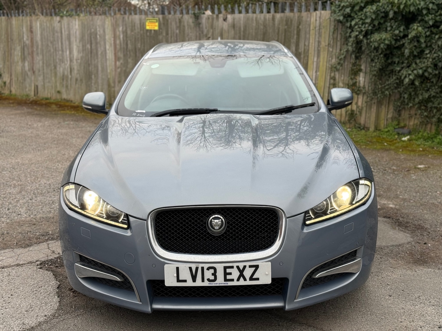 Used Jaguar XF 2013 for sale - 78107756: Photo 3