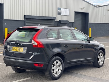 Used Volvo XC60 2010 for sale - 78351543: Photo