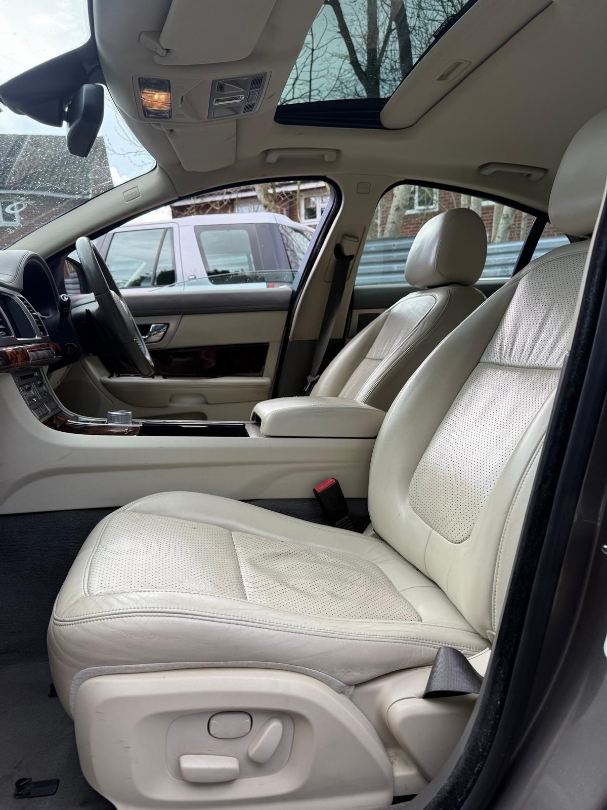 Used Jaguar XF 2008 for sale - 78055706: Photo 10