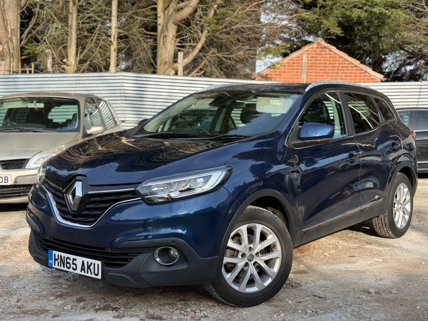Used Renault Kadjar 2015 for sale - 77968276: Photo 2