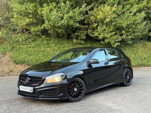 Used Mercedes-Benz A-Class 2015 for sale - 75613792: Photo 2