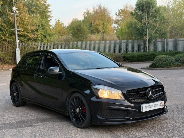 Used Mercedes-Benz A-Class 2015 for sale - 75613792: Photo 4
