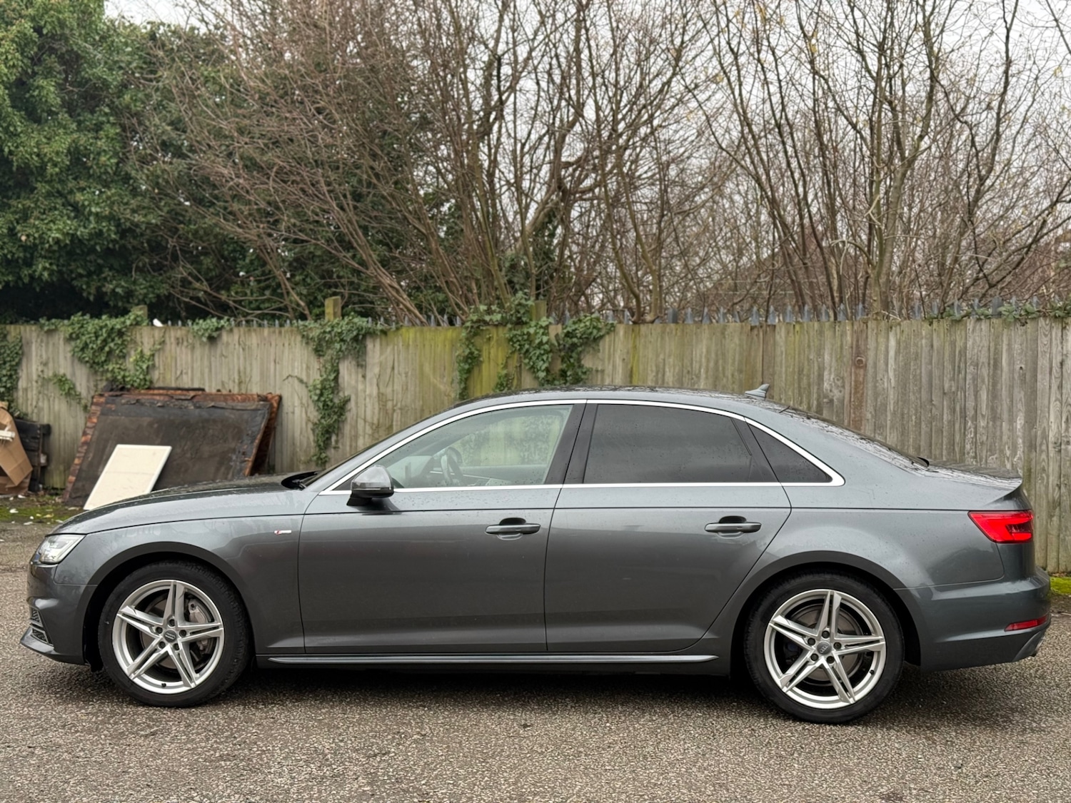 Used Audi A4 2015 for sale - 77409276: Photo 5