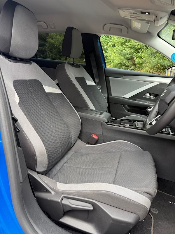 Used Vauxhall Astra 2023 for sale - 75044523: Photo 12