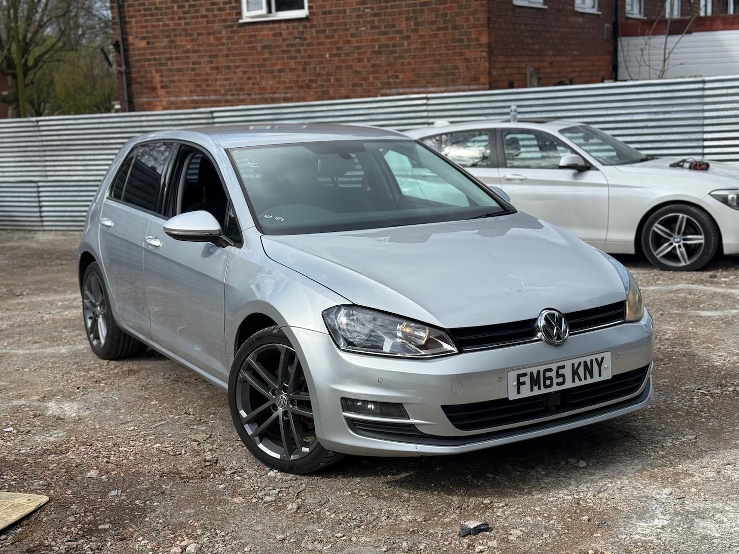Used Volkswagen Golf 2015 for sale - 78055484: Photo 2