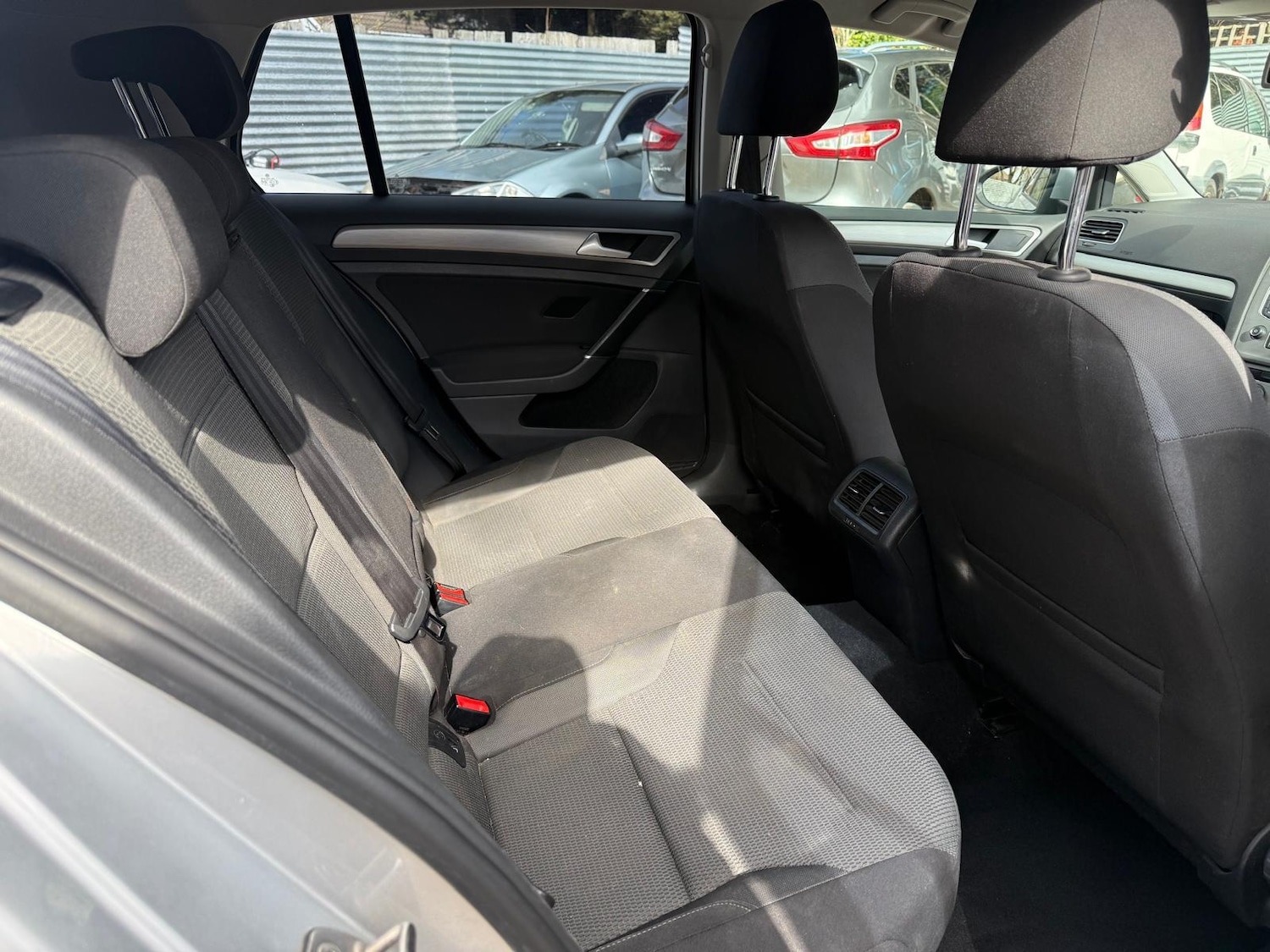 Used Volkswagen Golf 2015 for sale - 78055484: Photo 8