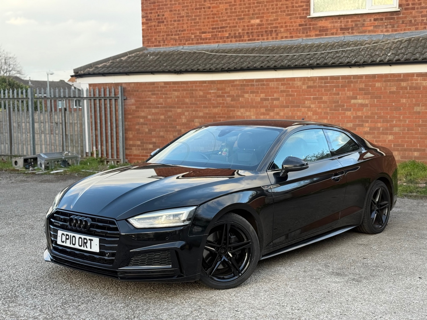 Used Audi A5 2017 for sale - 78070744: Photo 2