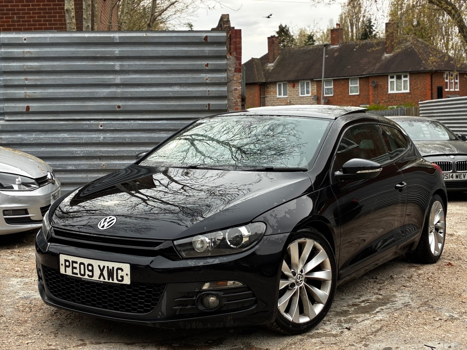 Used Volkswagen Scirocco 2009 for sale - 78201814: Photo 2