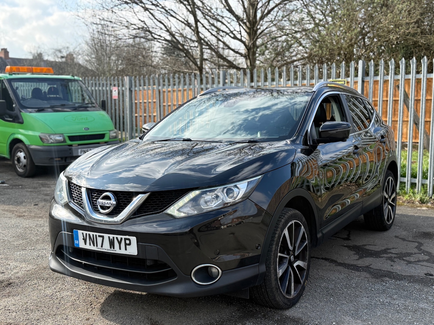 Used Nissan Qashqai 2017 for sale - 77760664: Photo 4