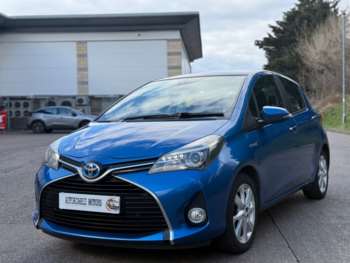 Used Toyota Yaris 2015 for sale - 74037400: Photo