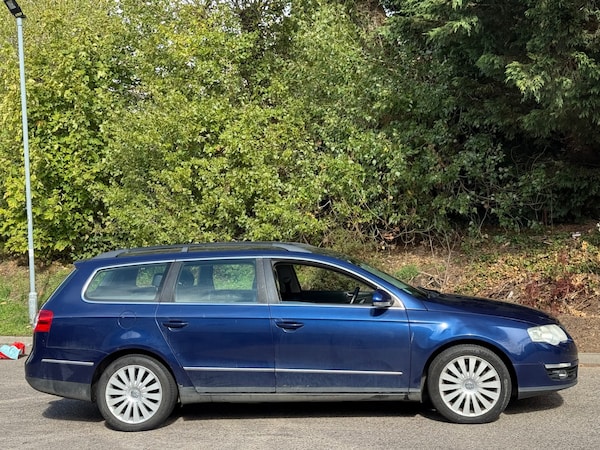 Used Volkswagen Passat 2009 for sale - 76064057: Photo 6